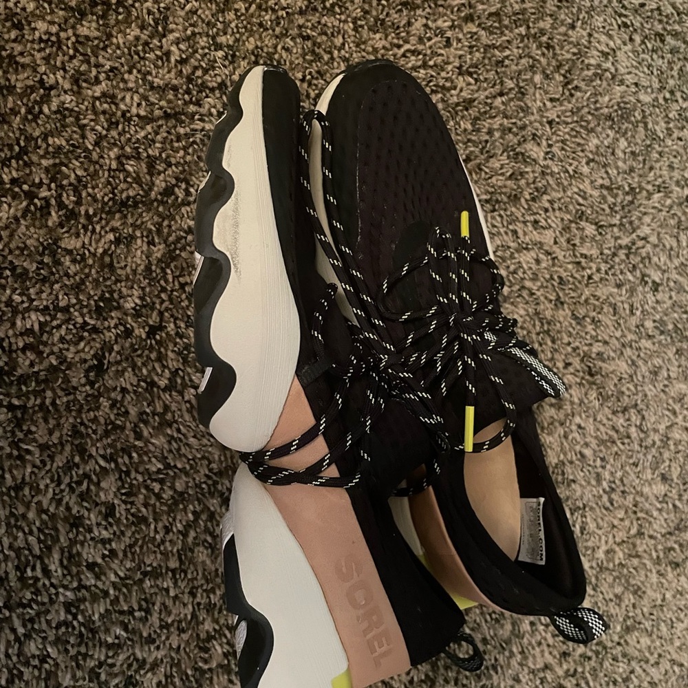 Black Sorel Tennis Shoes
